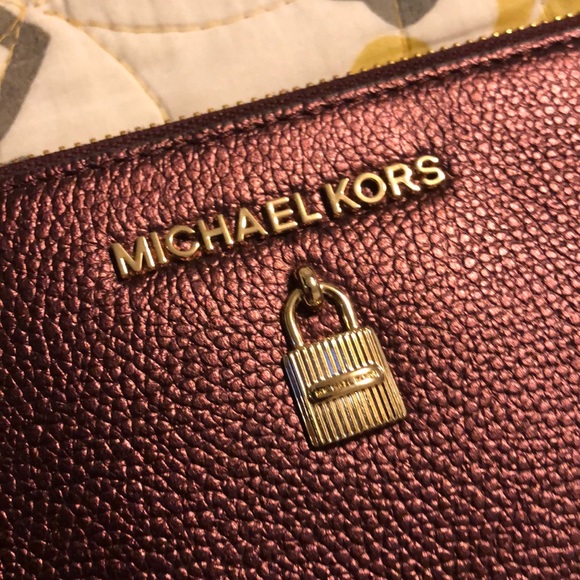 michael kors adele clutch